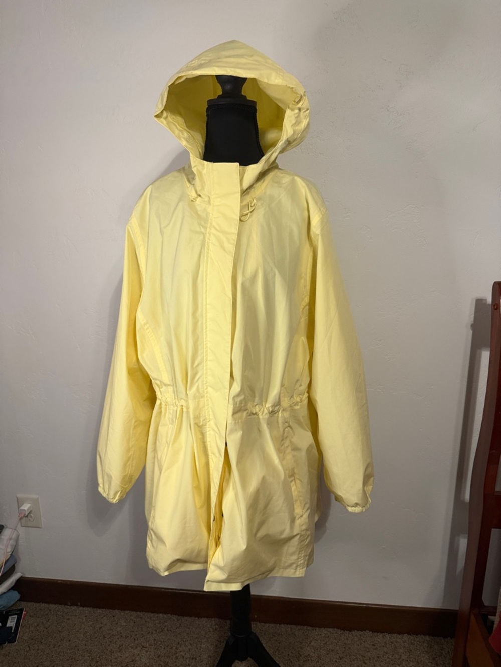 Lightweight Yellow Hooded Rain Jacket for Women